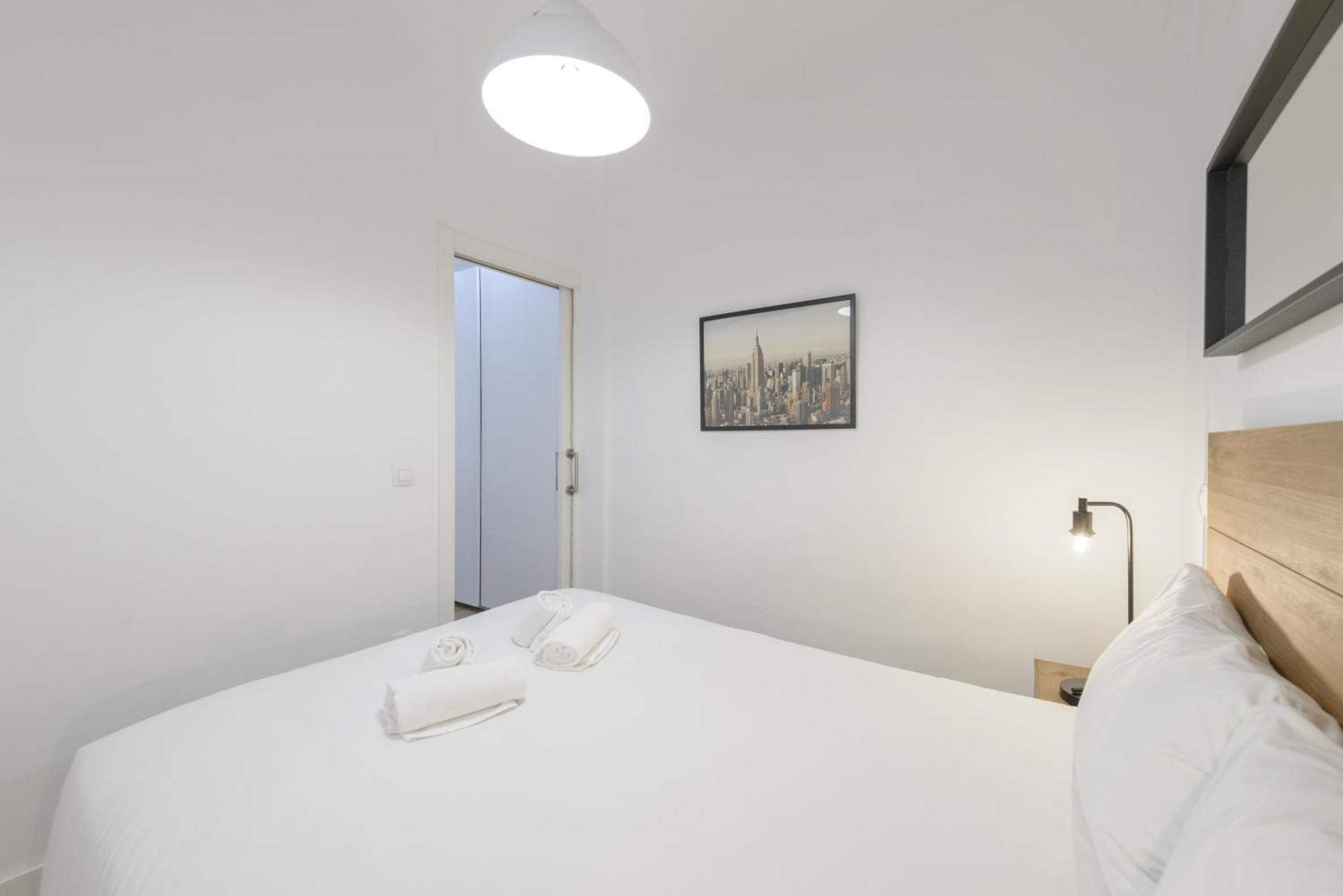 마드리드 Avila Calle, Precioso Estudio En Santiago Bernabeu-Estrecho En Segundo Piso Sin Ascensor 아파트 외부 사진