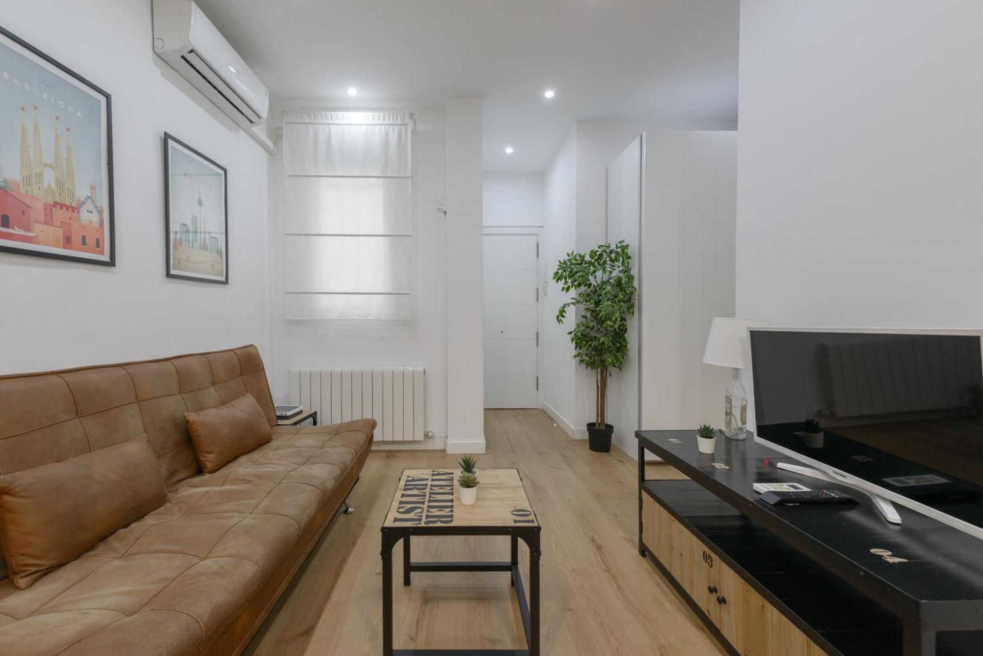 마드리드 Avila Calle, Precioso Estudio En Santiago Bernabeu-Estrecho En Segundo Piso Sin Ascensor 아파트 외부 사진