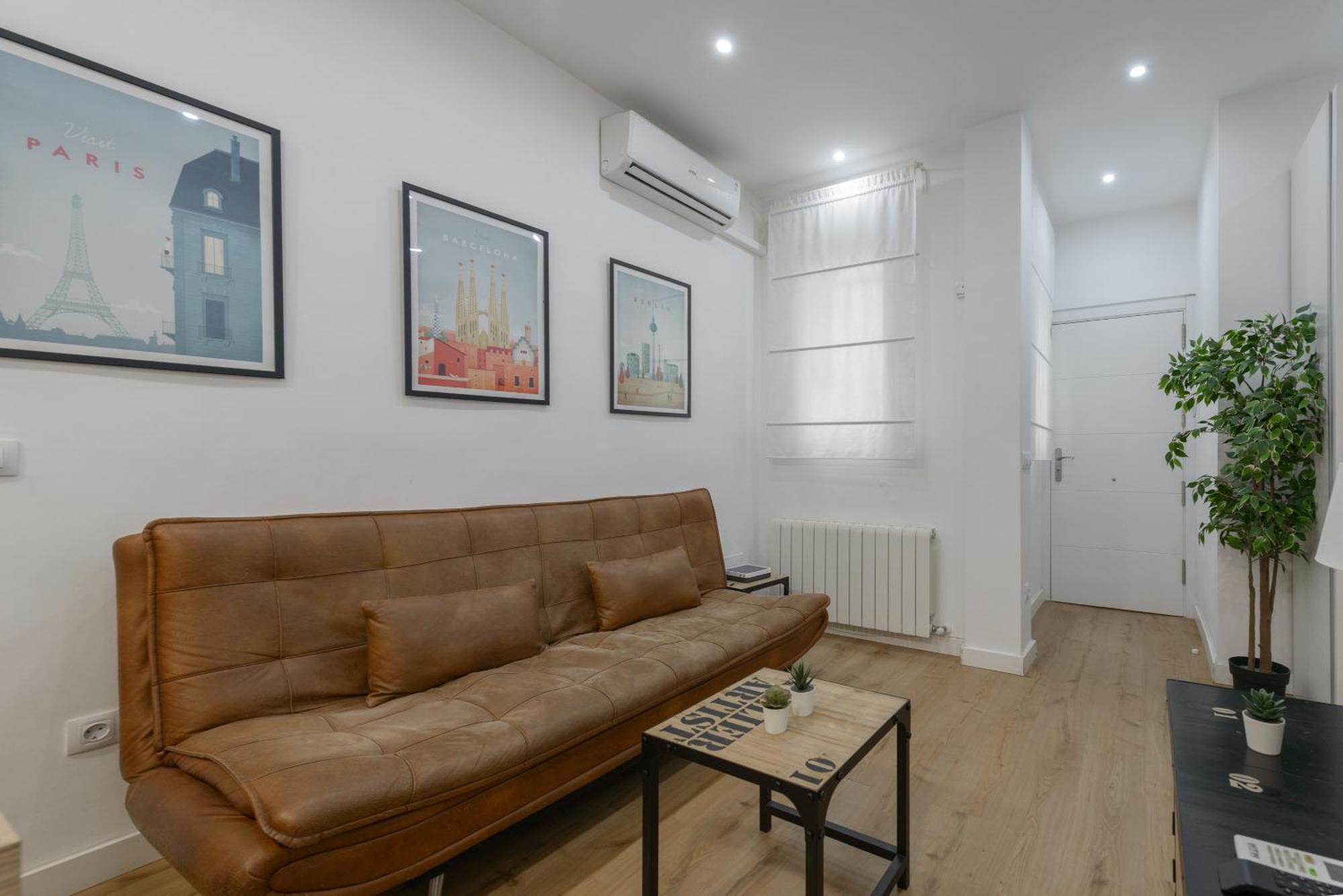 마드리드 Avila Calle, Precioso Estudio En Santiago Bernabeu-Estrecho En Segundo Piso Sin Ascensor 아파트 외부 사진