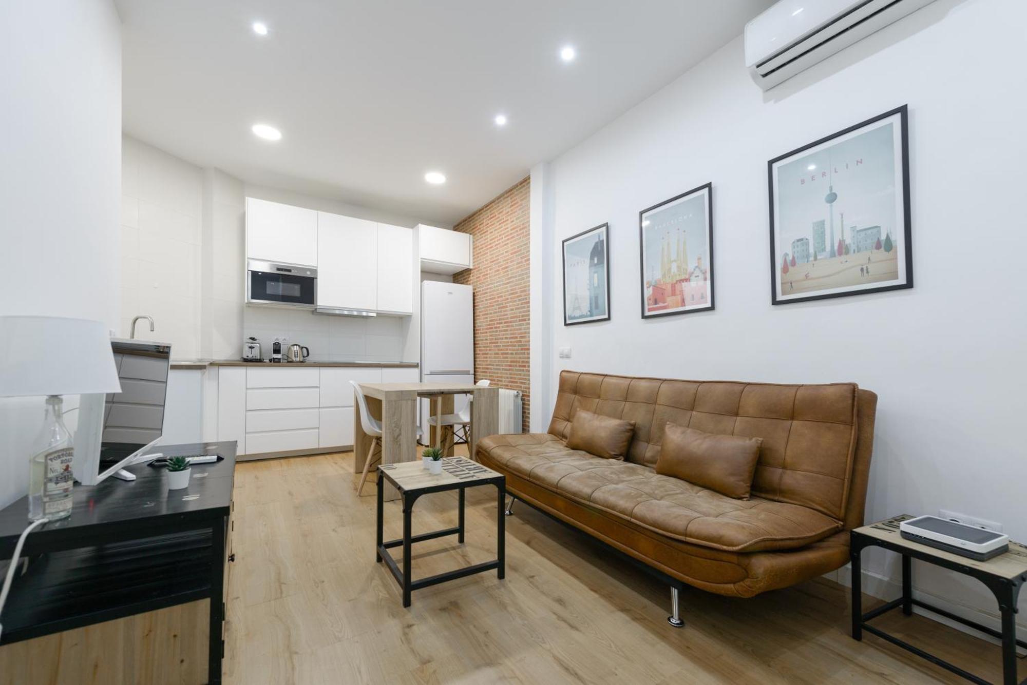 마드리드 Avila Calle, Precioso Estudio En Santiago Bernabeu-Estrecho En Segundo Piso Sin Ascensor 아파트 외부 사진