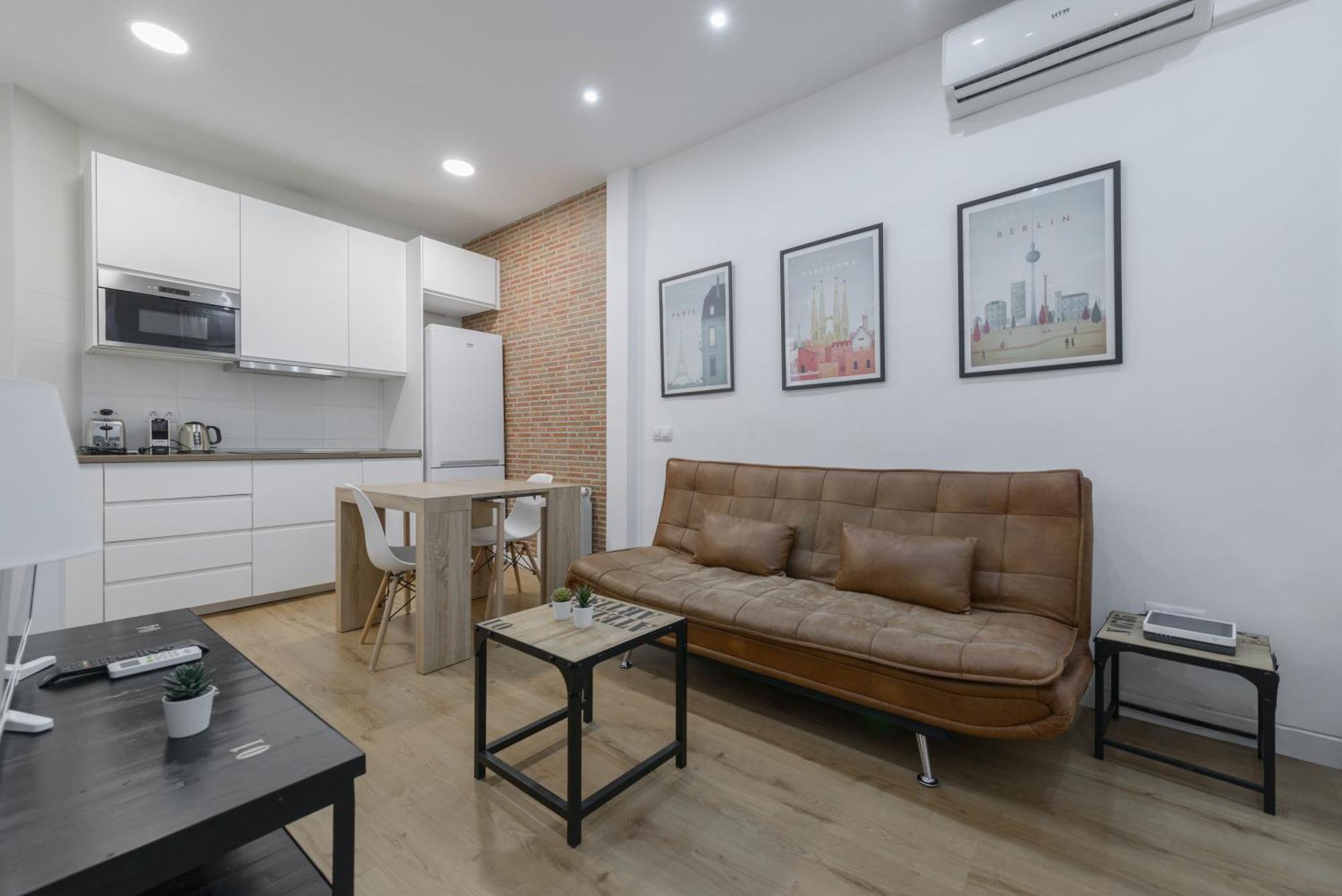 마드리드 Avila Calle, Precioso Estudio En Santiago Bernabeu-Estrecho En Segundo Piso Sin Ascensor 아파트 외부 사진
